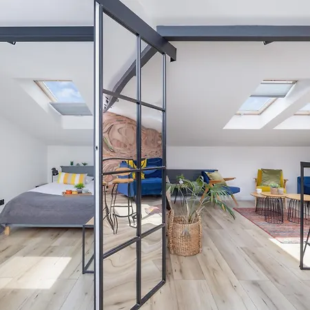 Lägenhet Jasny Klimatyzowany Na Krakowskim Kazimierzu By Rent Like *